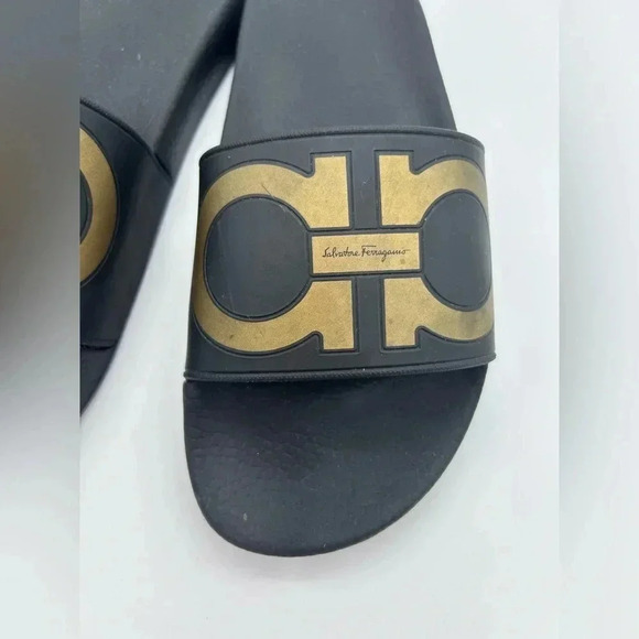 Salvatore Ferragamo Women's $340 Groove Gancini Pool Slide Sandals Black US 7 M - Picture 5 of 11